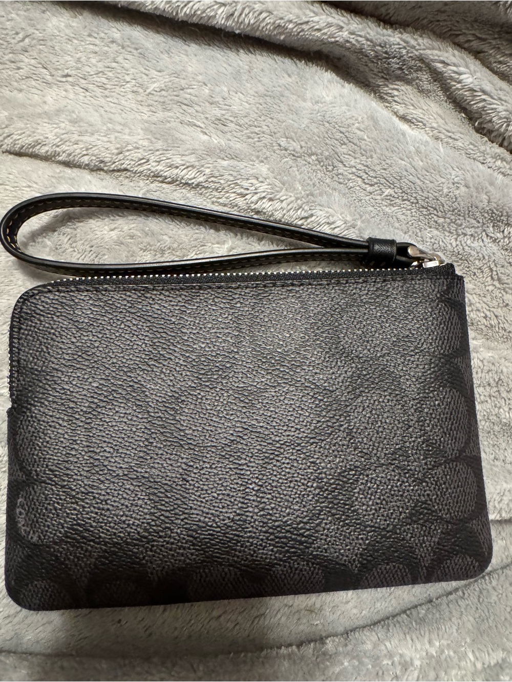 Coach Corner Zip Wristlet In Signature Canvas With Halloween Black Cat CW869 NWT - Picture 2 of 4